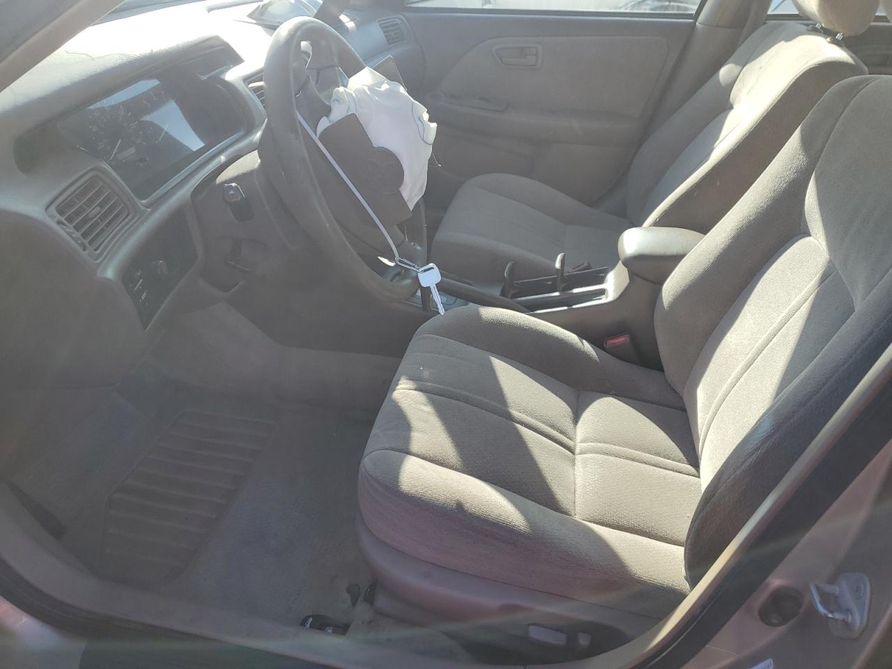 2001 Toyota Camry - Image 7