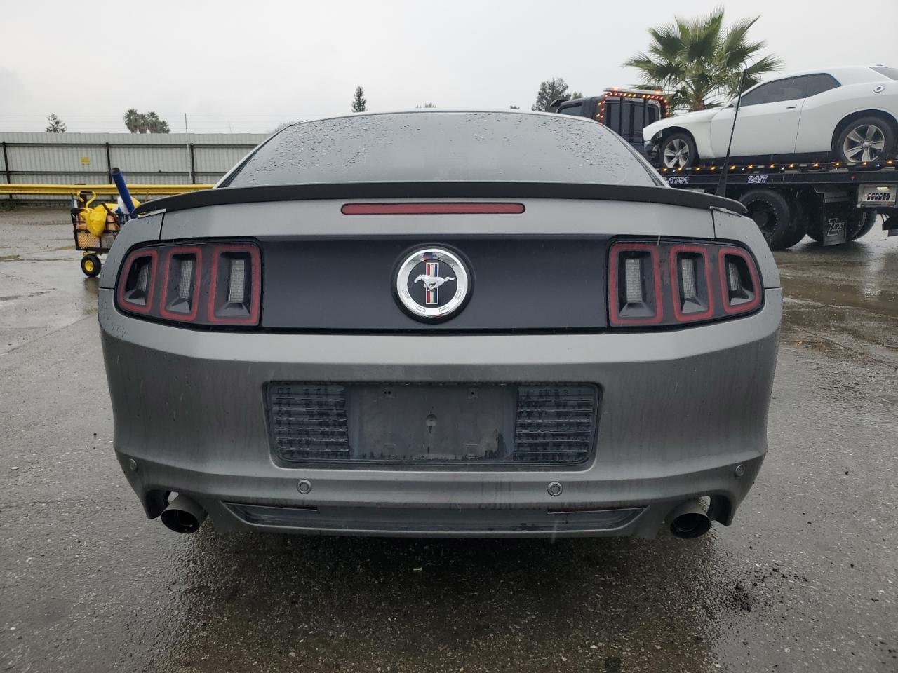 2013 Ford Mustang - Image 6