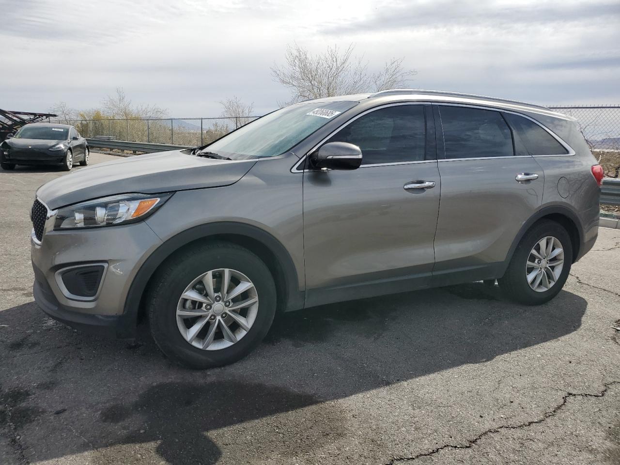 2016 Kia Sorento - Image 1