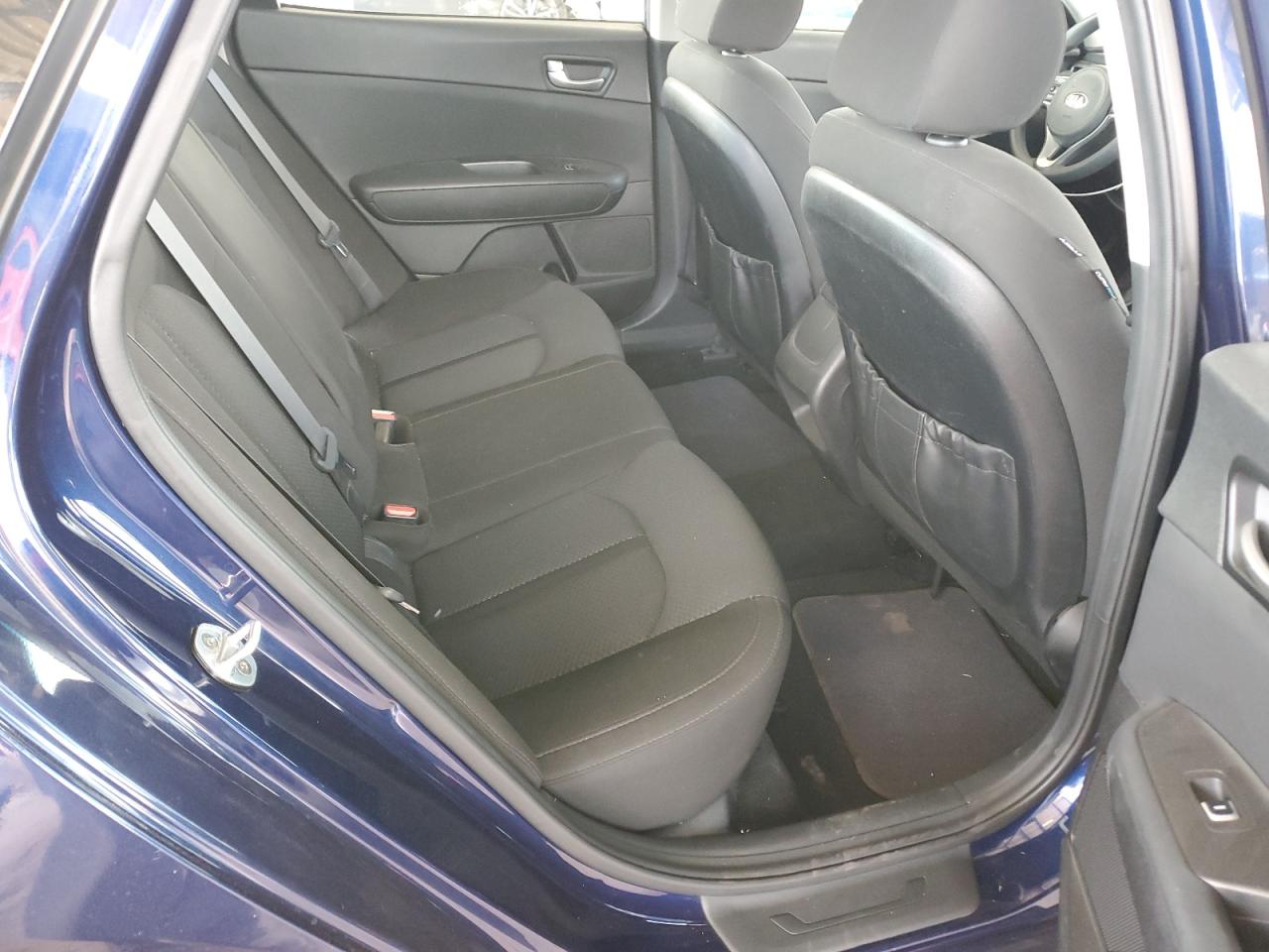 2018 Kia Optima - Image 10