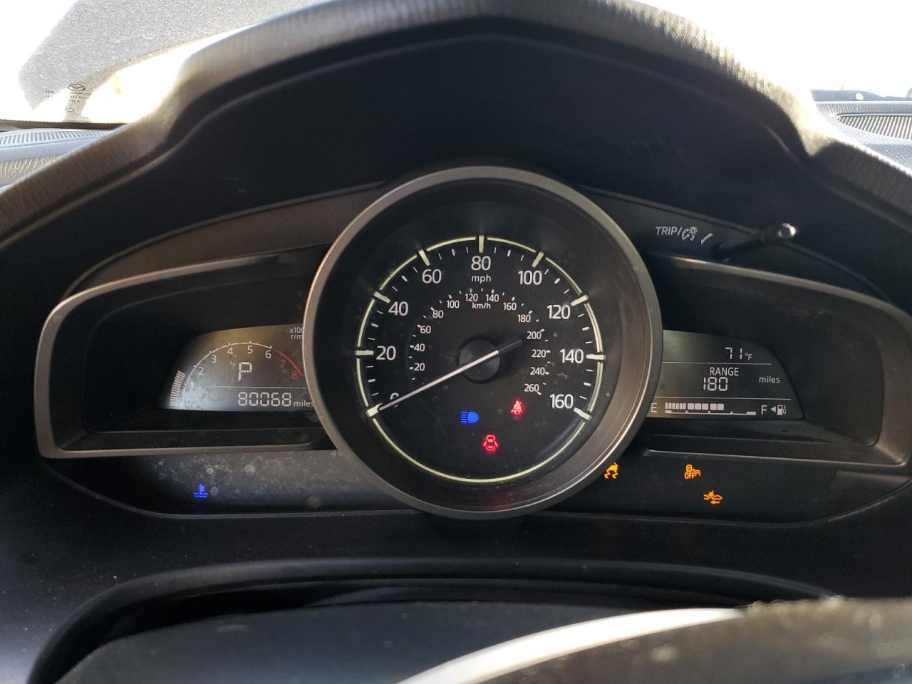2018 Mazda 3 - Image 9