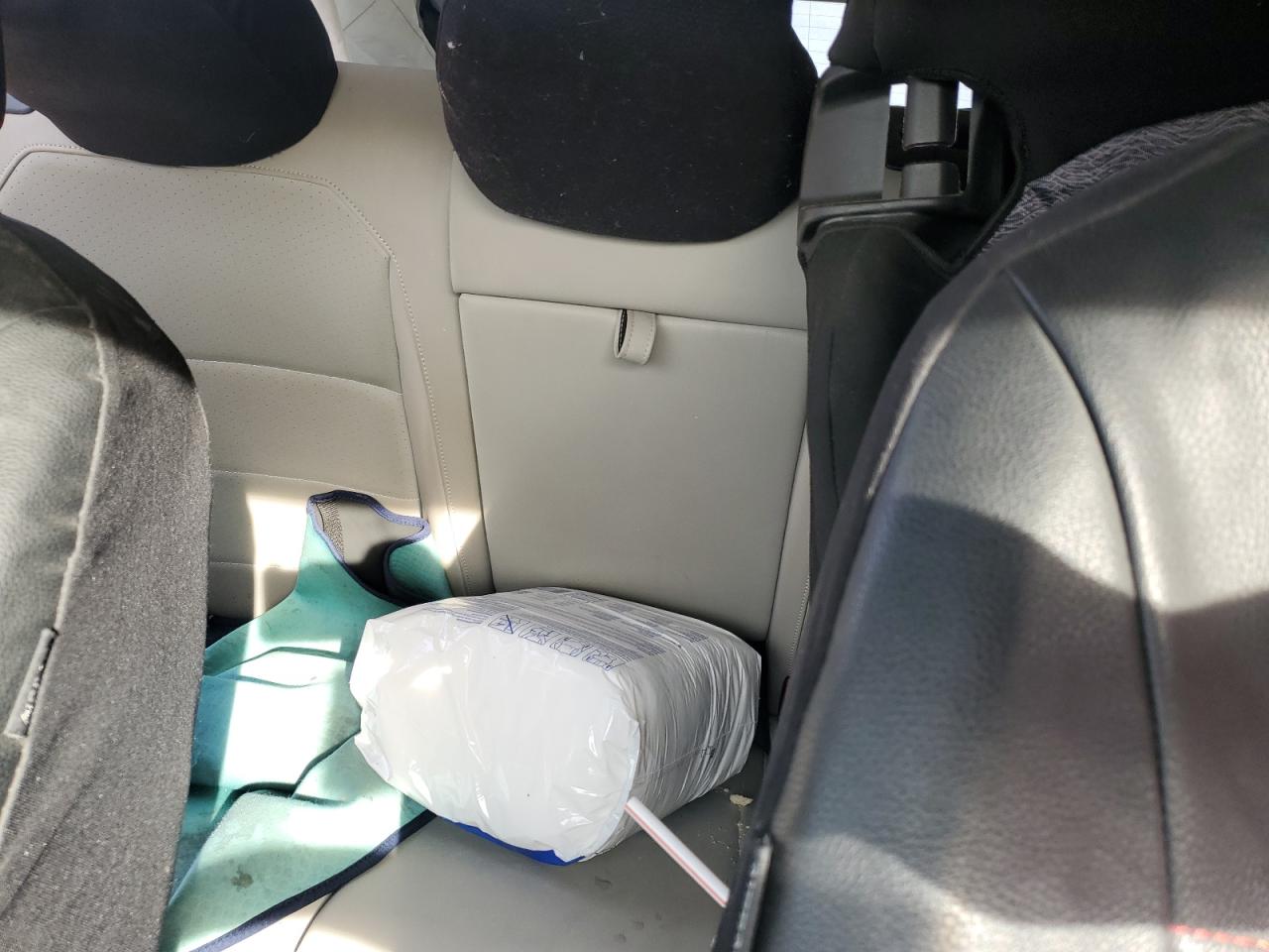 2018 Volkswagen Tiguan - Image 10