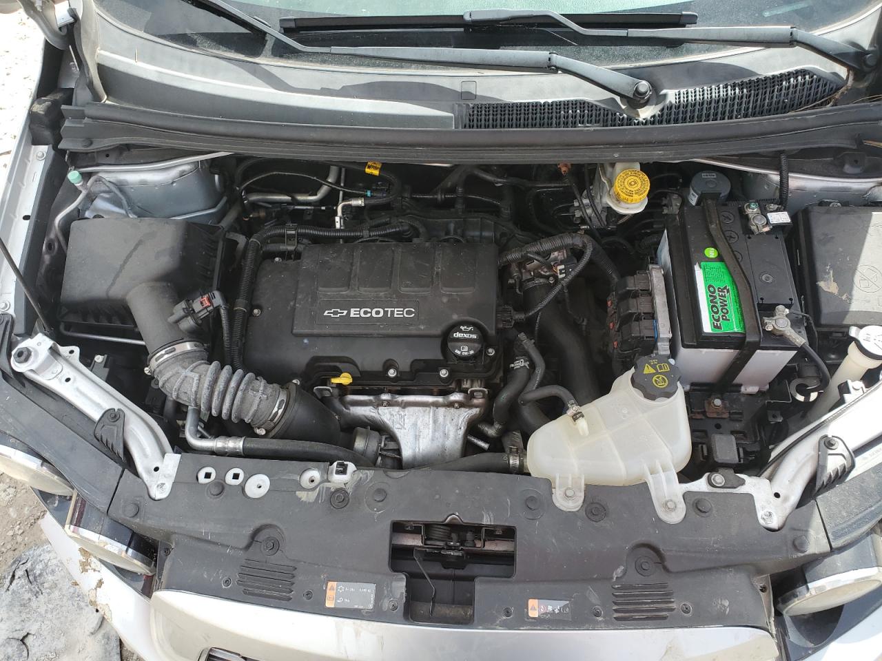 2015 Chevrolet Sonic - Image 11