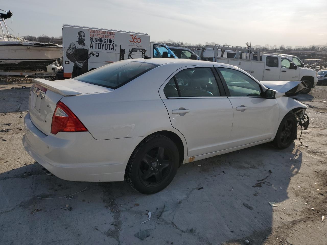 2012 Ford Fusion - Image 3