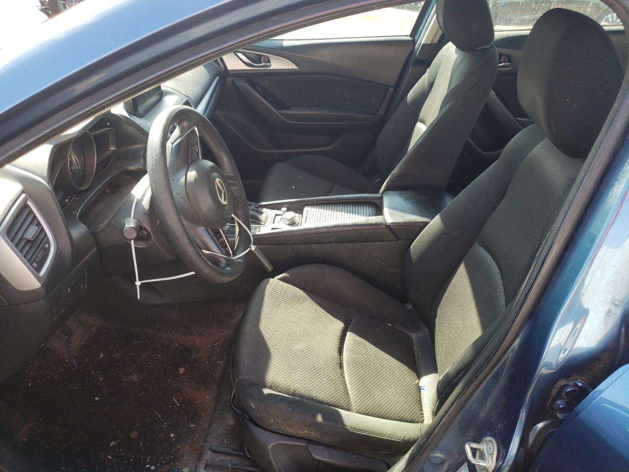 2017 Mazda 3 - Image 7