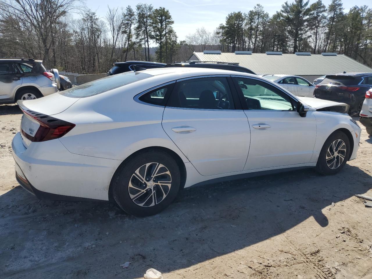 2022 Hyundai Sonata - Image 3