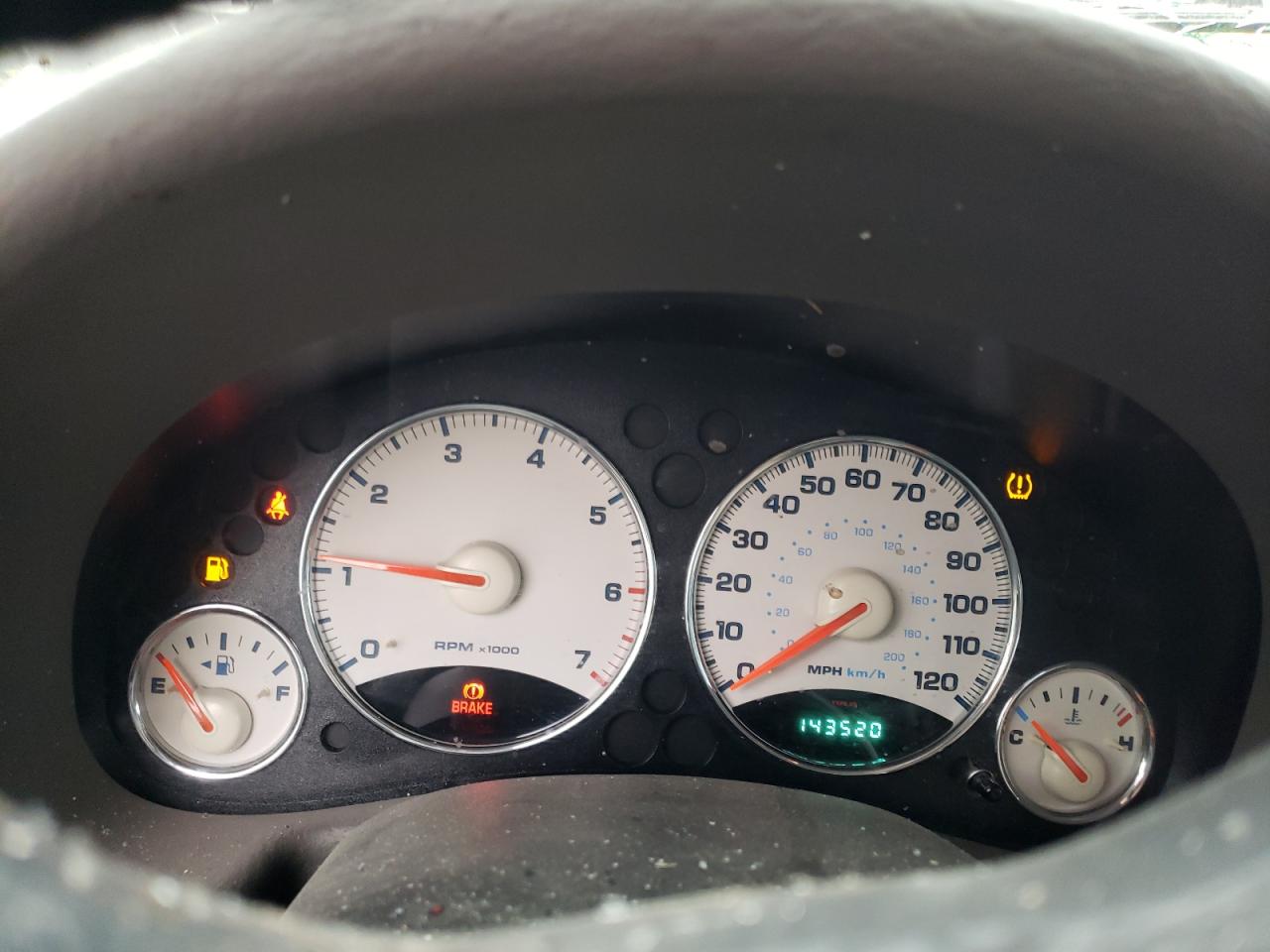 2004 Jeep Liberty (North America) - Image 9