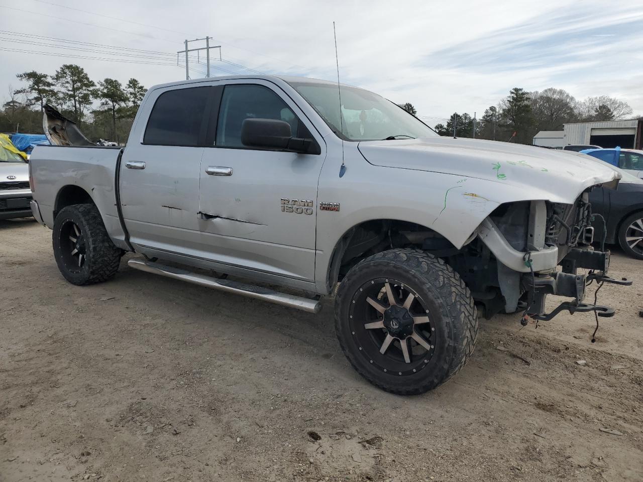 2013 RAM 1500 - Image 4