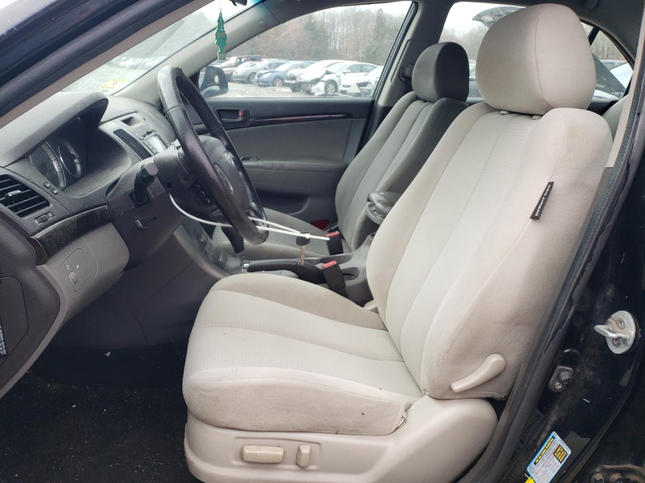 2009 Hyundai Sonata - Image 7