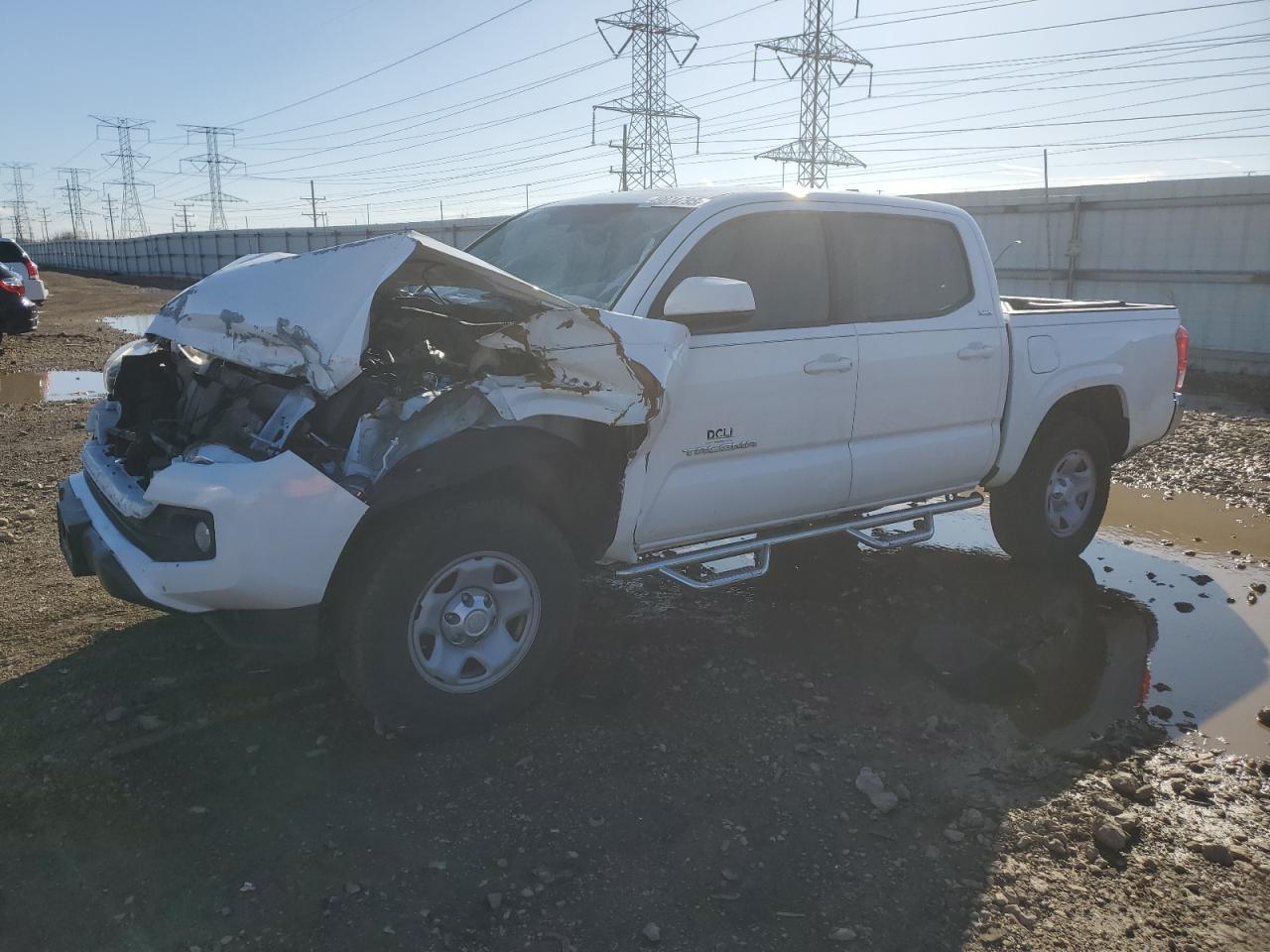 2017 Toyota Tacoma Double Cab იყიდება Elgin-ში, IL - Front End