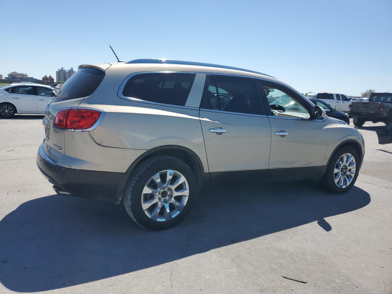 2011 Buick Enclave - Image 3