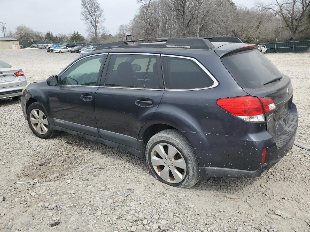 2011 Subaru Outback - Image 2
