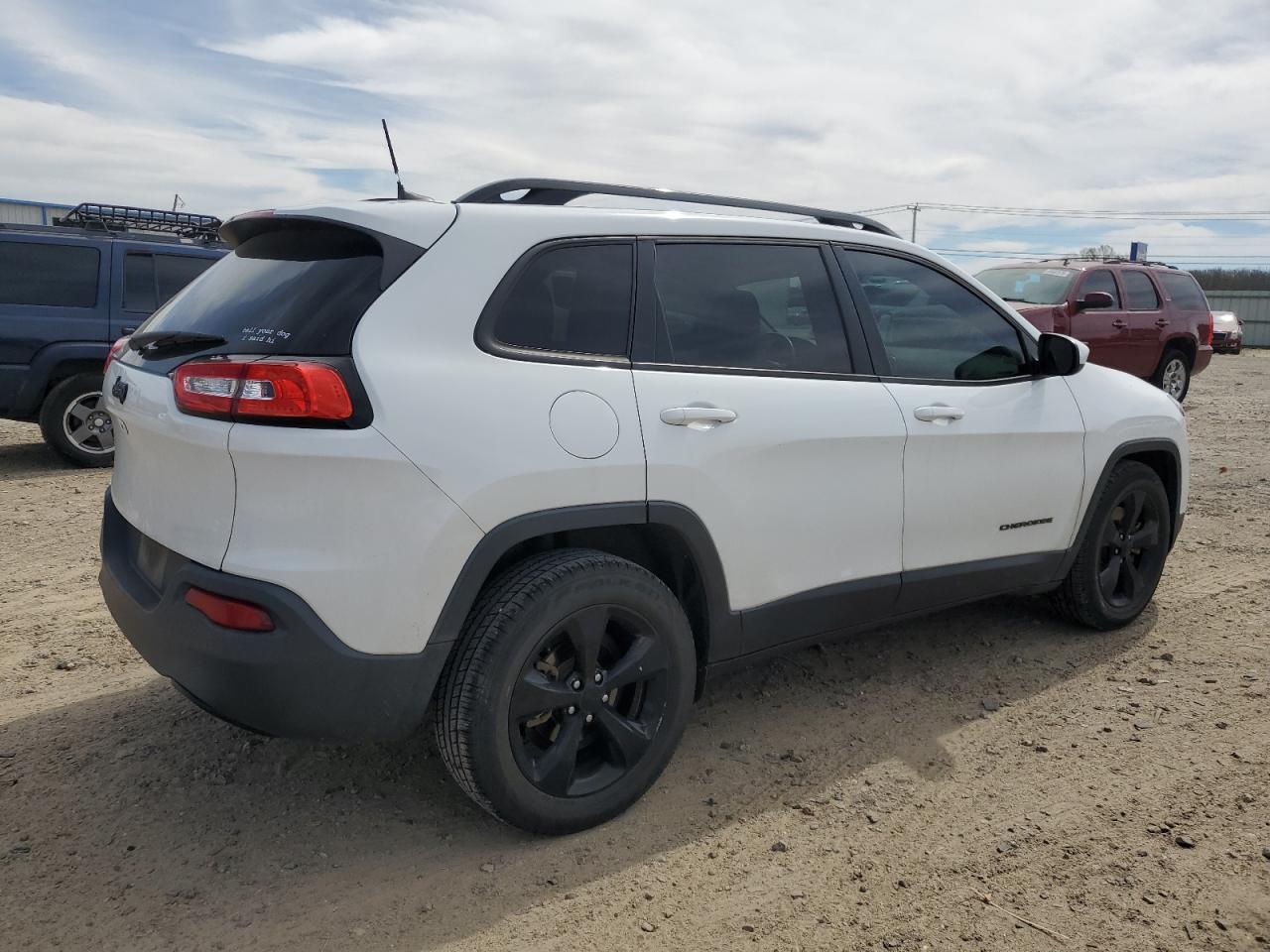 2016 Jeep Grand Cherokee - Image 3