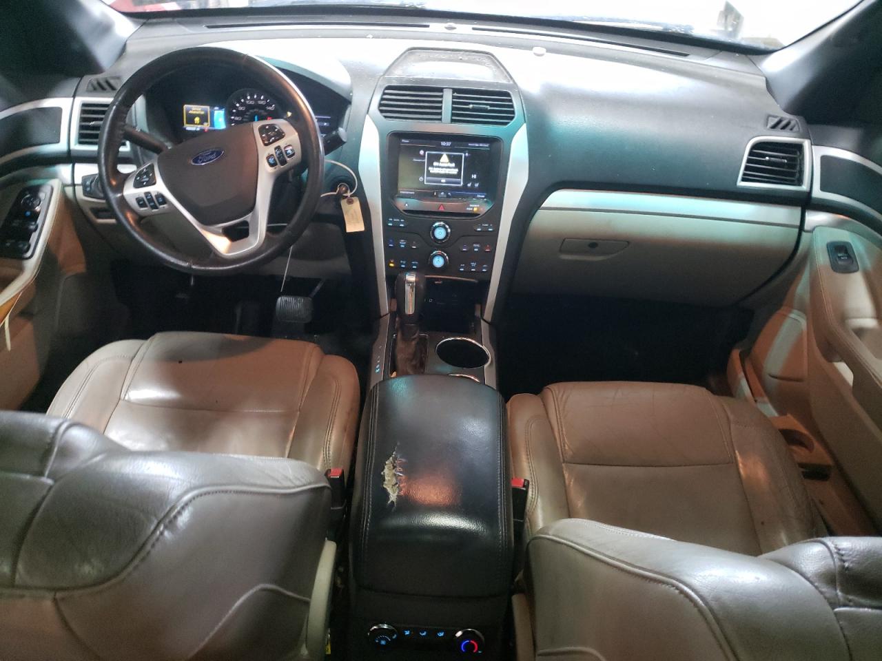 2012 Ford Explorer - Image 8