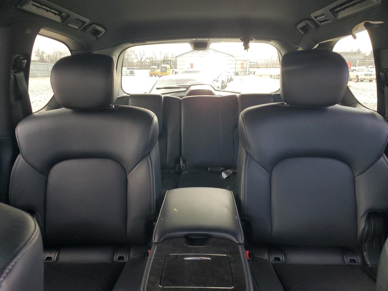 2020 Infiniti QX80 - Image 10
