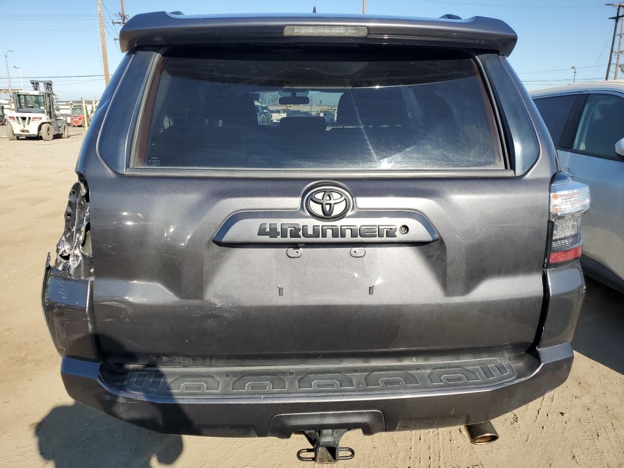 2019 Toyota 4Runner - Image 6