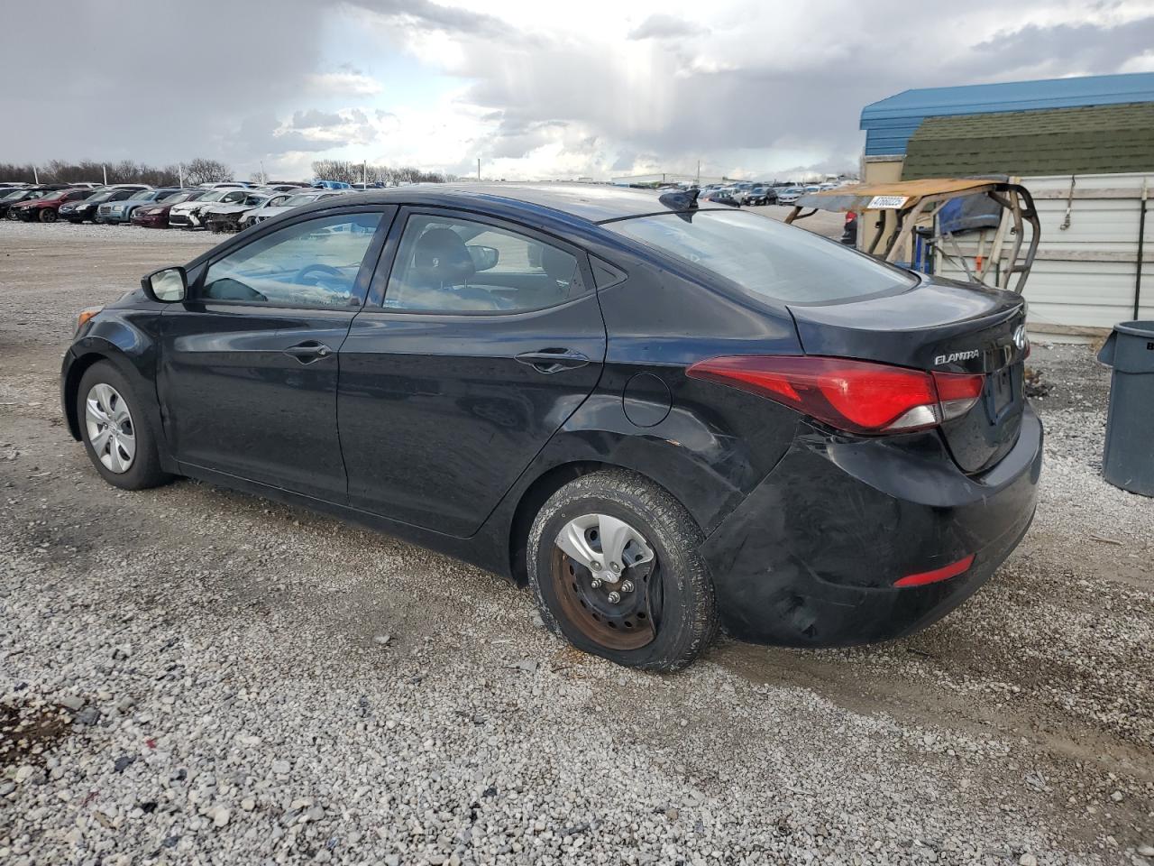 2016 Hyundai Elantra - Image 2