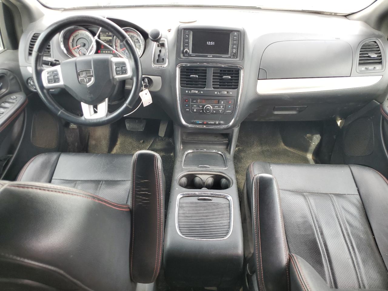 2018 Dodge Caravan - Image 8