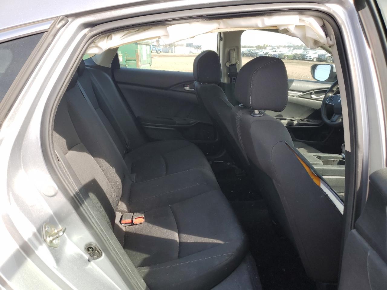 2016 Honda Civic - Image 11