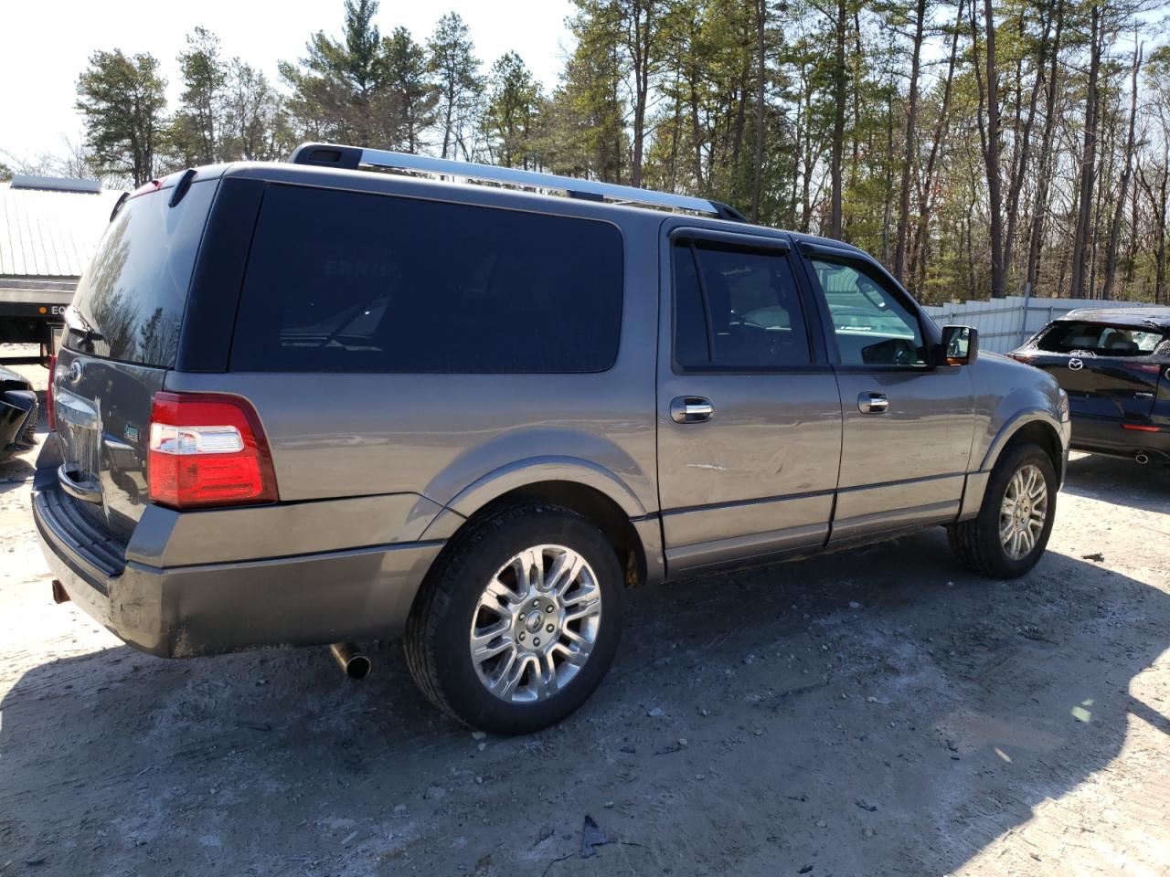2013 Ford Expedition - Image 3