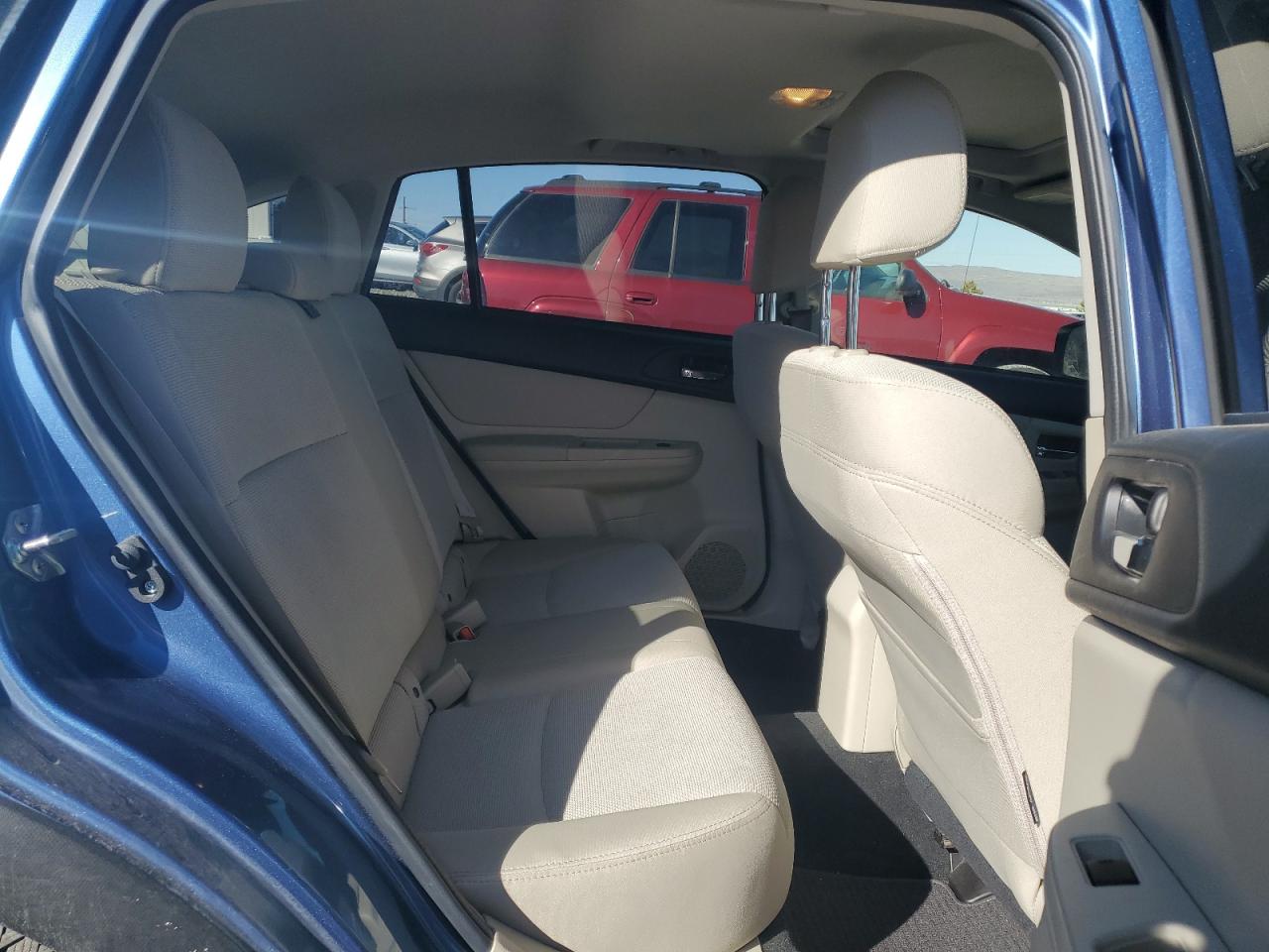 2014 Subaru XV - Image 10