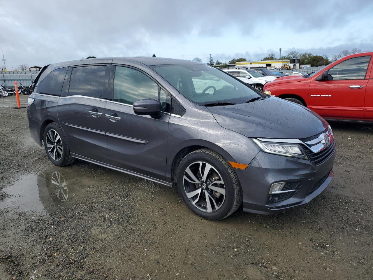 2018 Honda Odyssey - Image 4