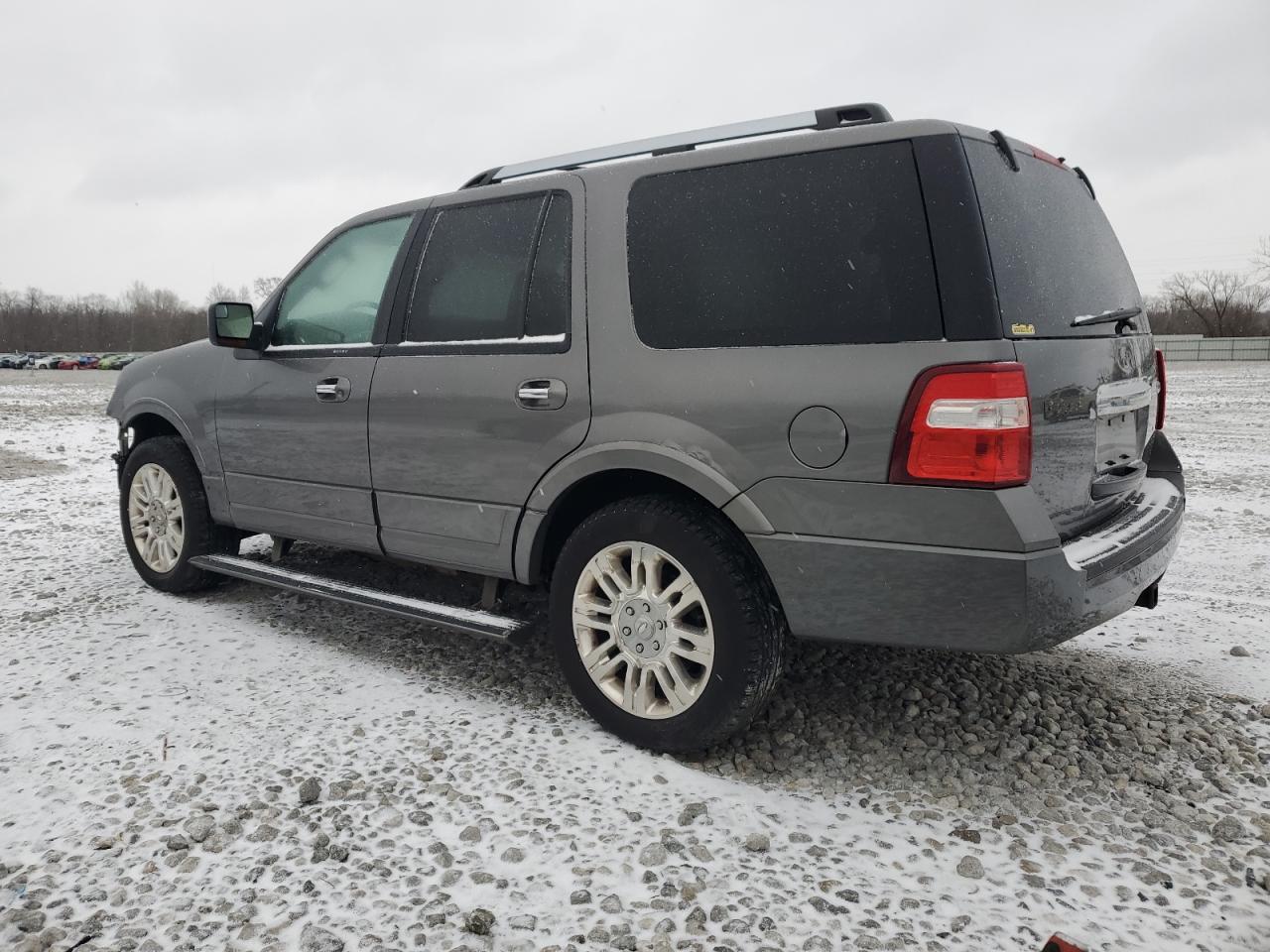 2012 Ford Expedition - Image 2
