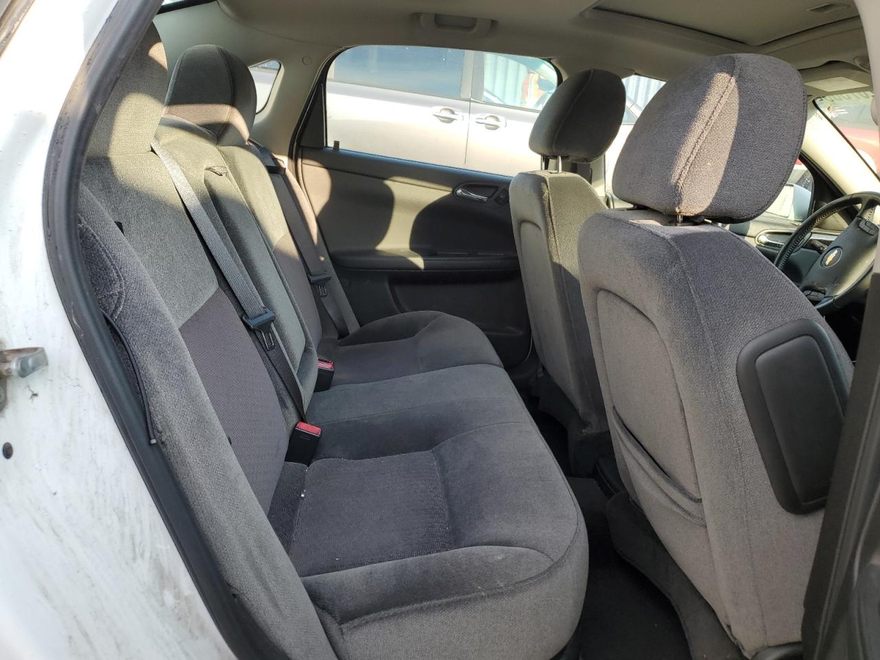 2012 Chevrolet Impala - Image 10