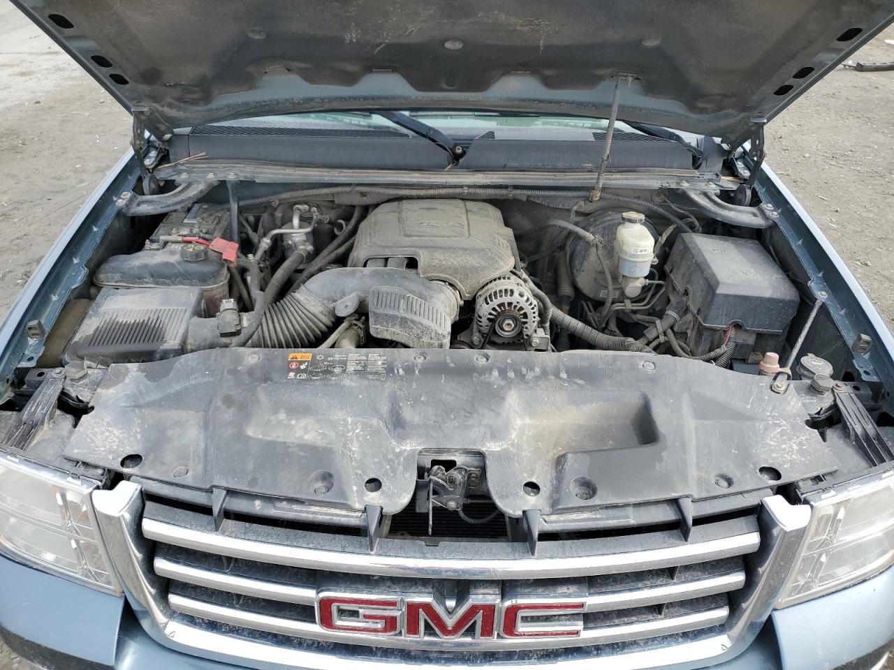 2012 GMC Sierra - Image 11