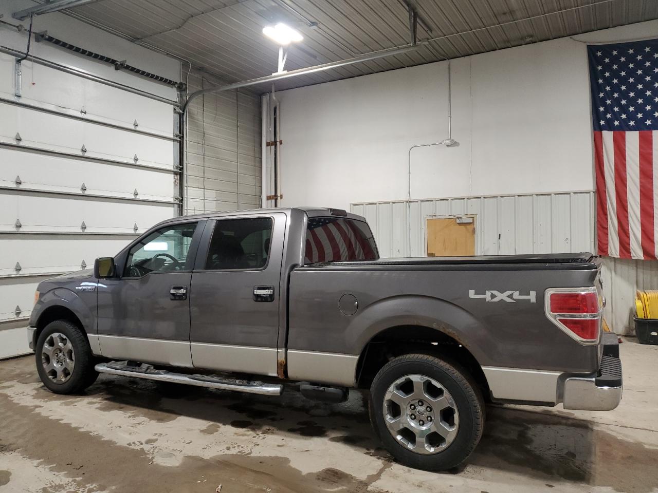 2010 Ford F-150 - Image 2
