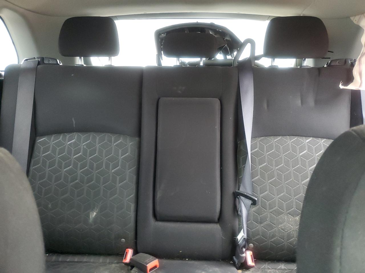 2021 Mitsubishi Outlander - Image 10