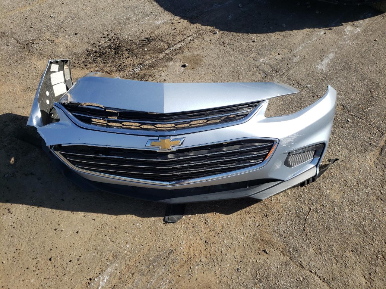 2017 Chevrolet Malibu - Image 12