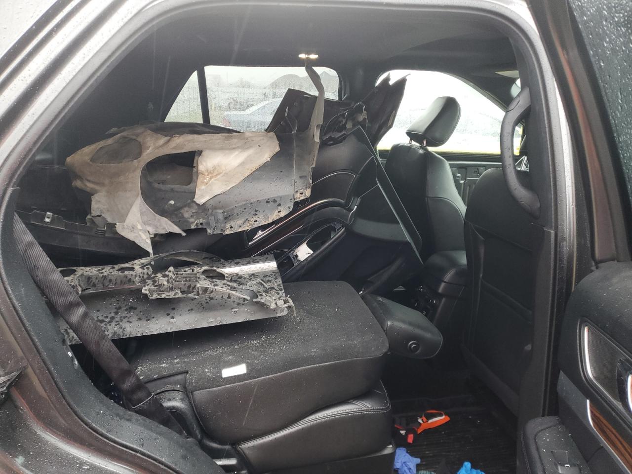 2018 Ford Explorer - Image 10