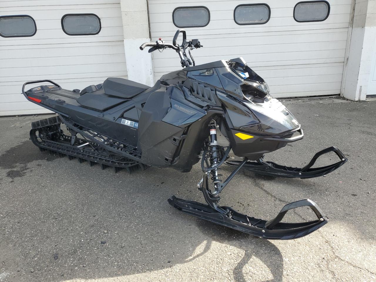 2025 Skidoo Snowmobile for Sale in Pasco, WA - Front End