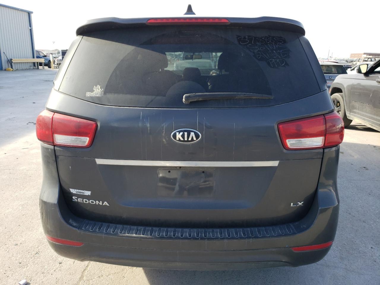 kndmb5c15h6233166 KNDMB5C15H6233166 2017 Kia Sedona Lx