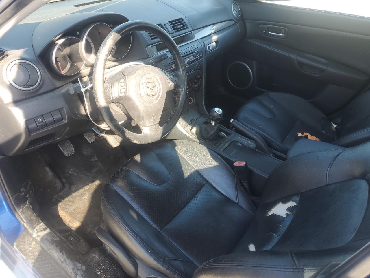 2005 Mazda 3 - Image 8