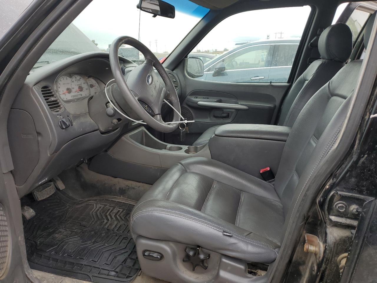 2001 Ford Explorer Sport Trac VIN: 1FMZU77E71UB87779 Lot: 48981585