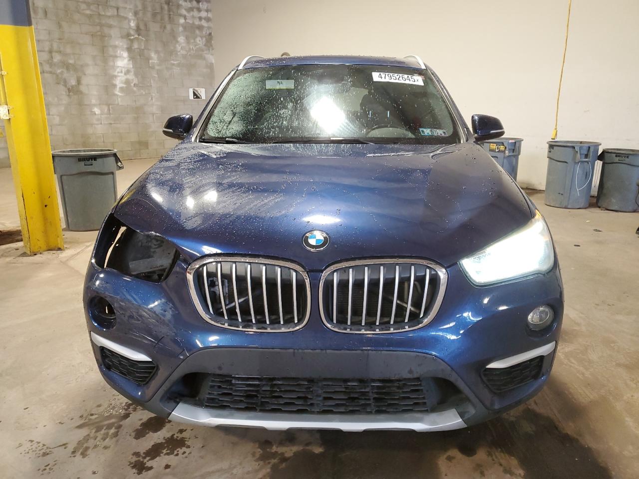 2017 BMW X1 - Image 5