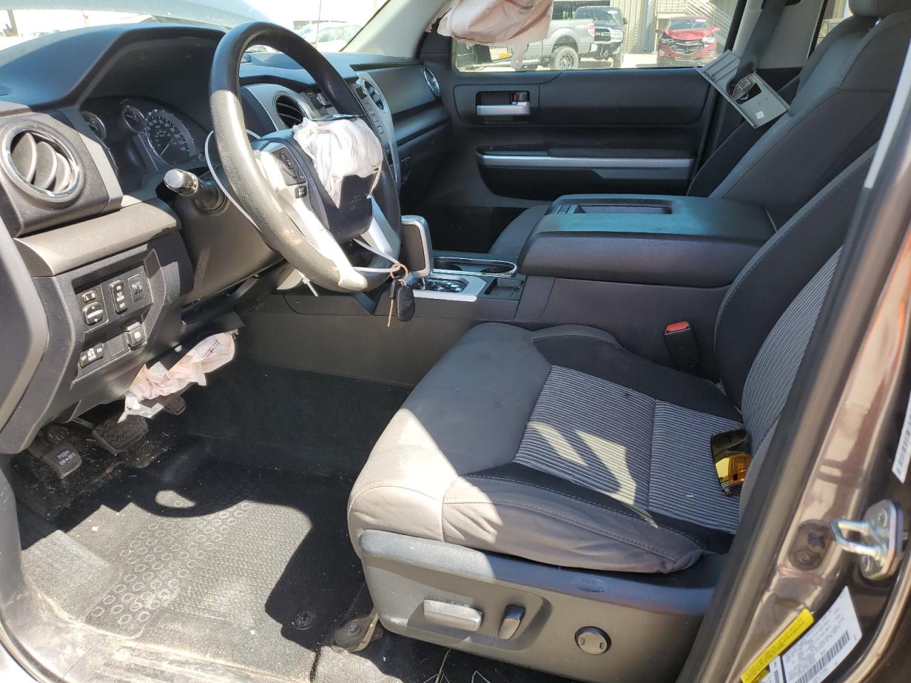 2017 Toyota Tundra - Image 7