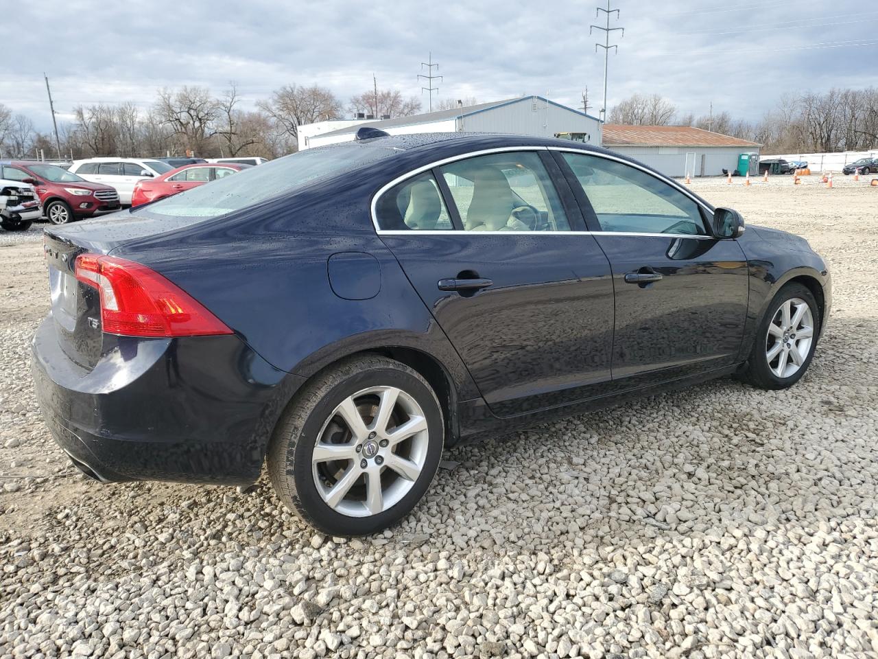 2016 Volvo S60 - Image 3
