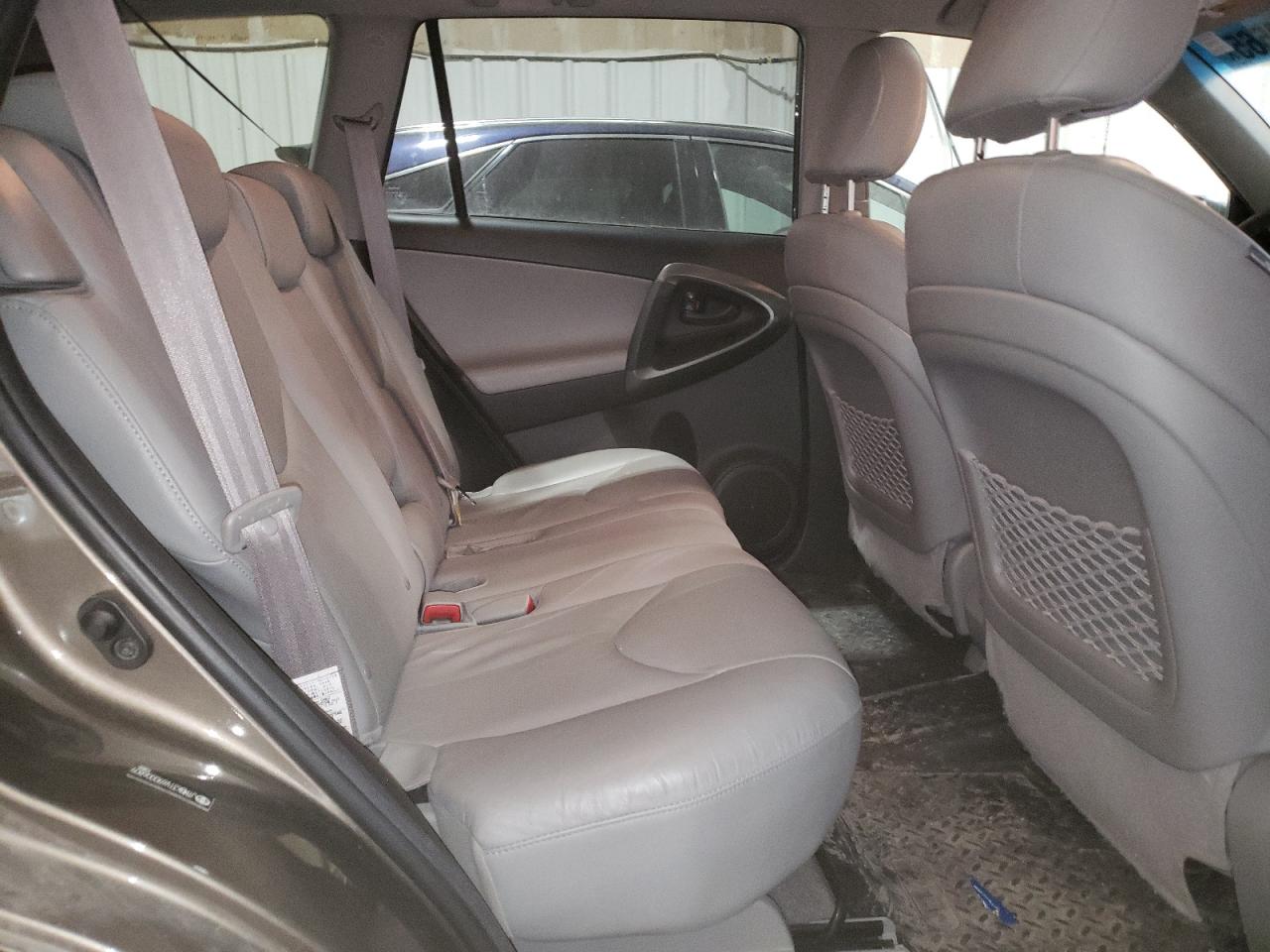 2009 Toyota RAV 4 - Image 11