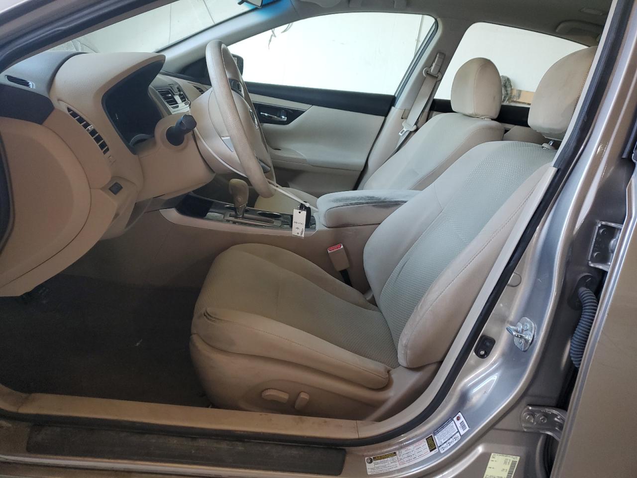 2014 Nissan Altima - Image 7