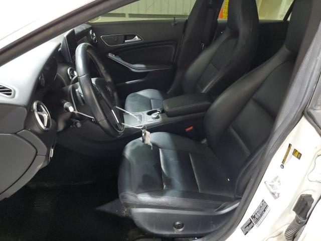  MERCEDES-BENZ CLA-CLASS 2014 Biały