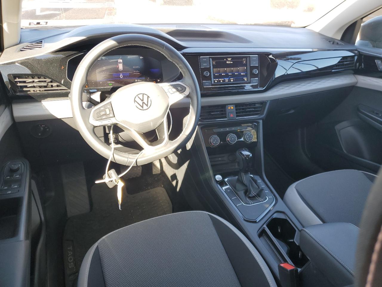 2023 Volkswagen Taos - Image 8