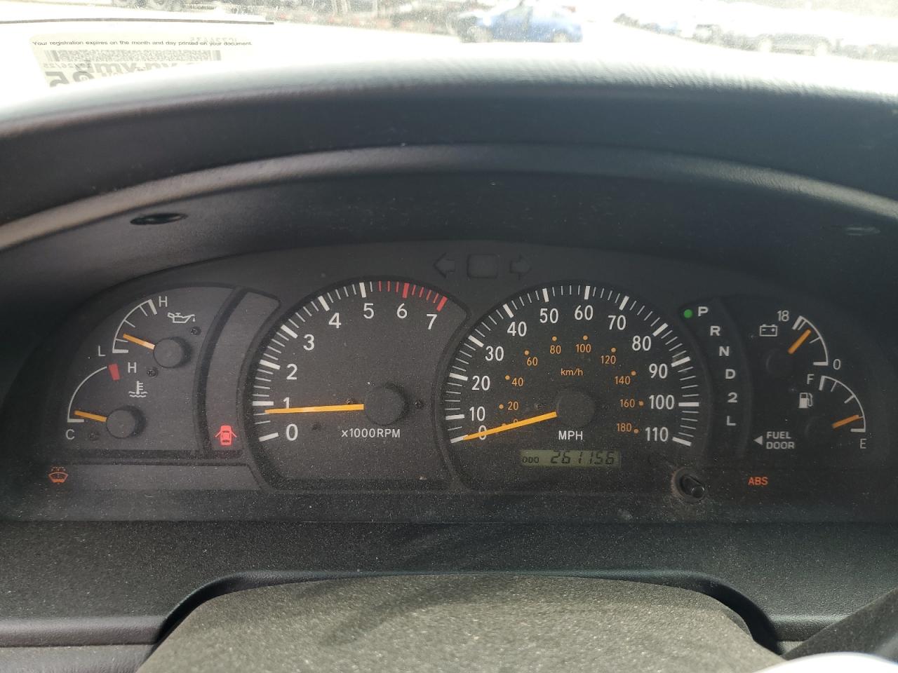 2004 Toyota Tundra - Image 9
