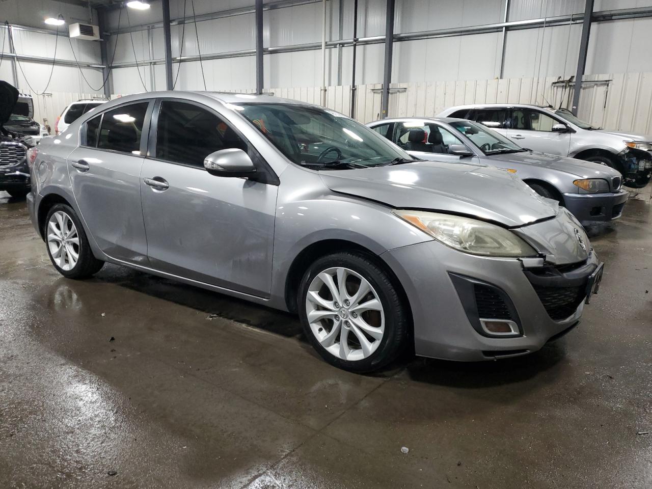 2010 Mazda 3 - Image 4