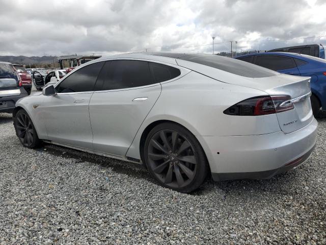 Hatchbacks TESLA MODEL S 2015 Srebrny