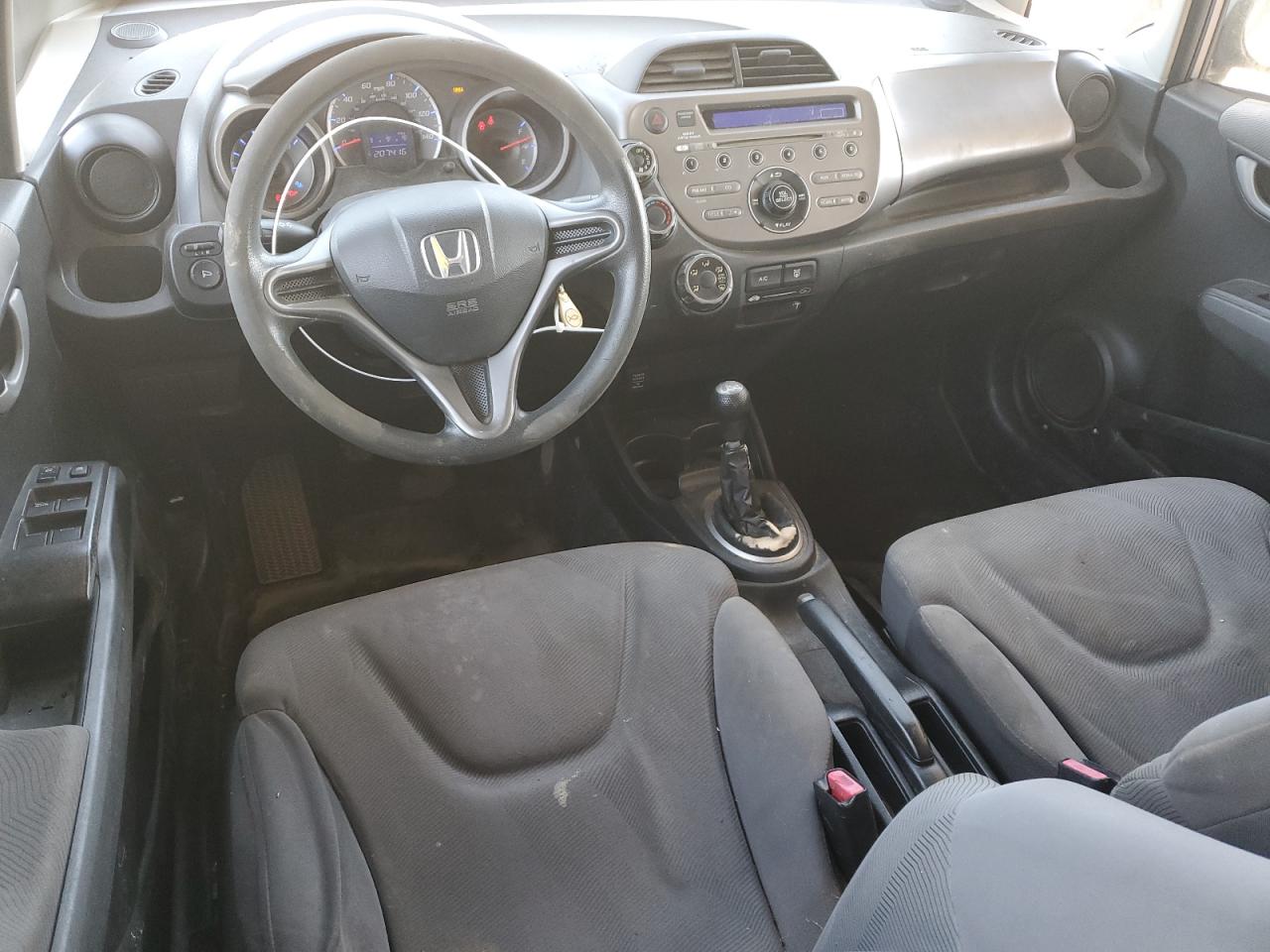 2009 Honda Fit - Image 8