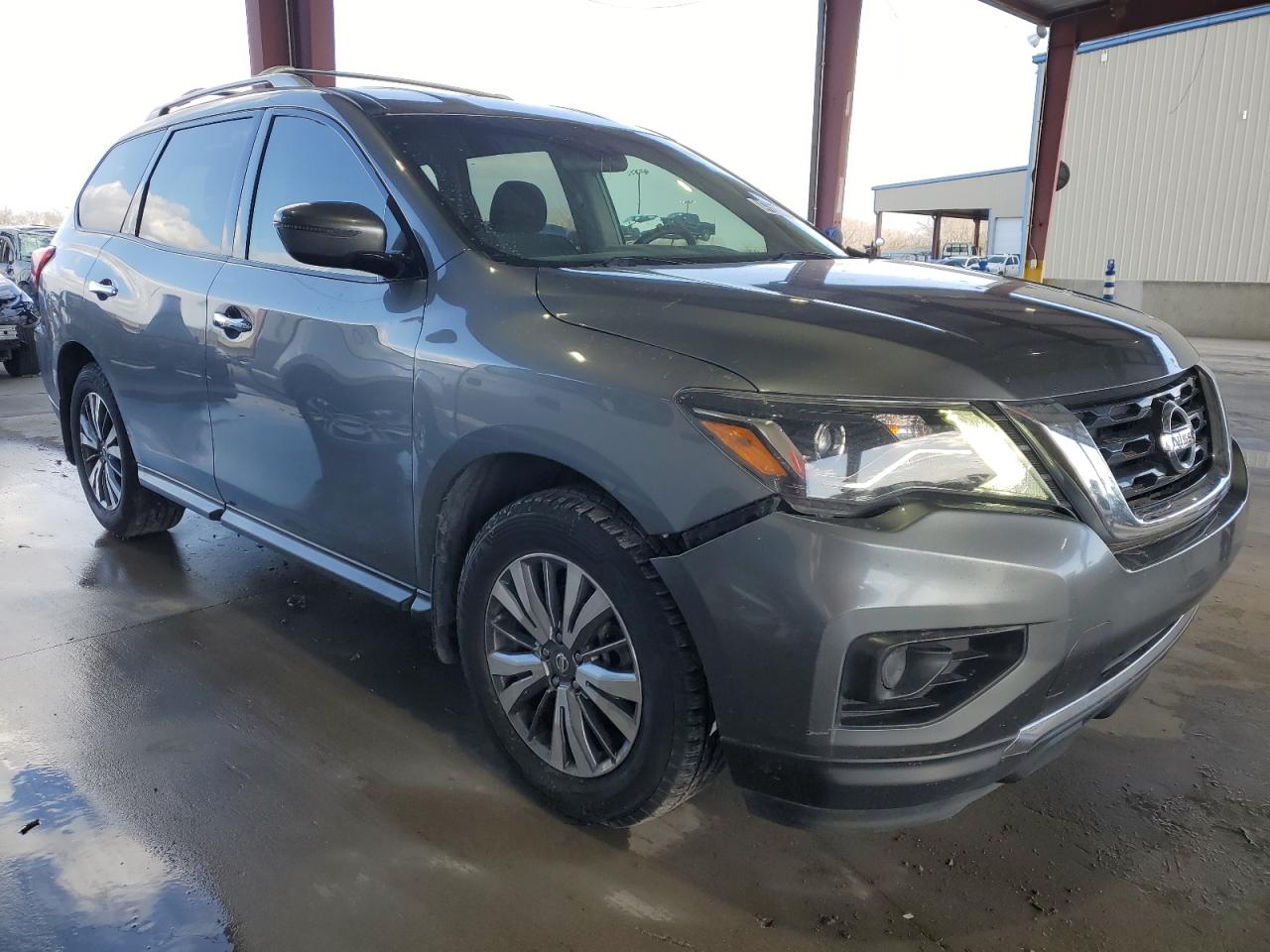 2020 Nissan Pathfinder - Image 4