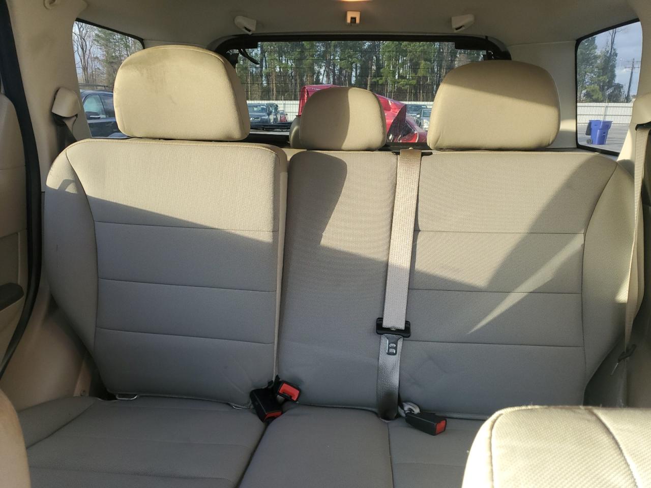 2012 Ford Escape - Image 10